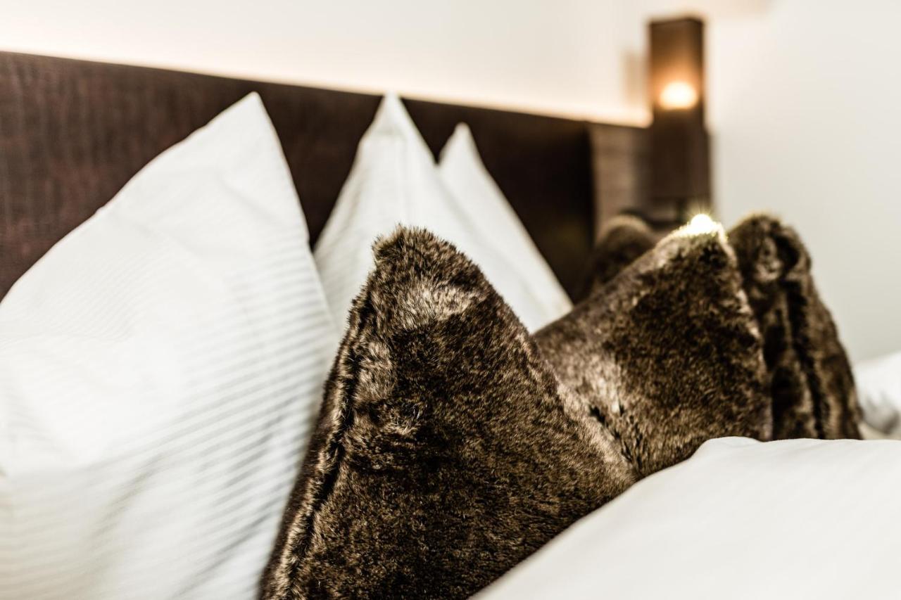 Apartments Villa Gardena - Gardenahotels Сельва-ди-Валь-Гардена Экстерьер фото
